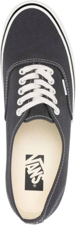 Vans Grijze Canvas Sneakers met Contraststiksels Gray Heren