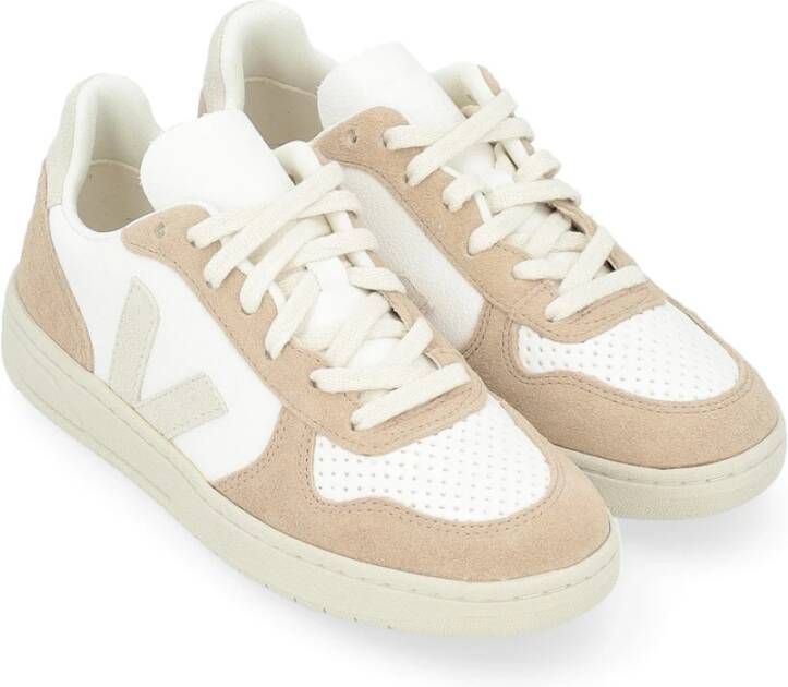 Veja Bruin Leren en Suède Sneaker White Dames