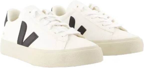 Veja Leather sneakers White Dames