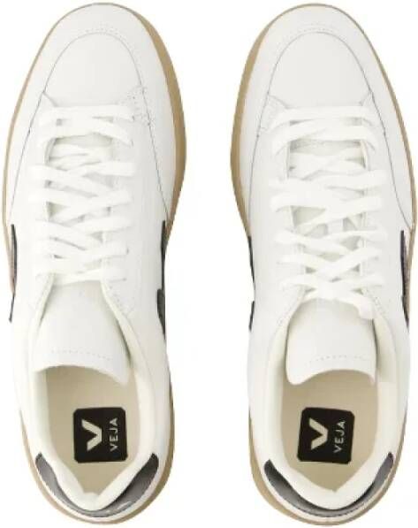 Veja Leather sneakers White Heren