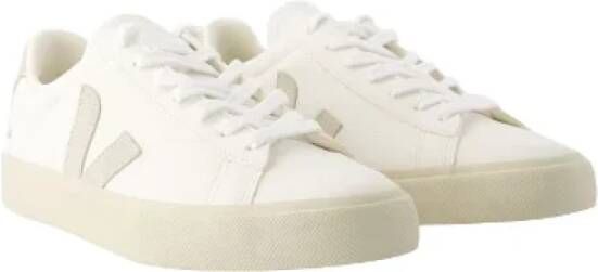 Veja Leather sneakers White Heren