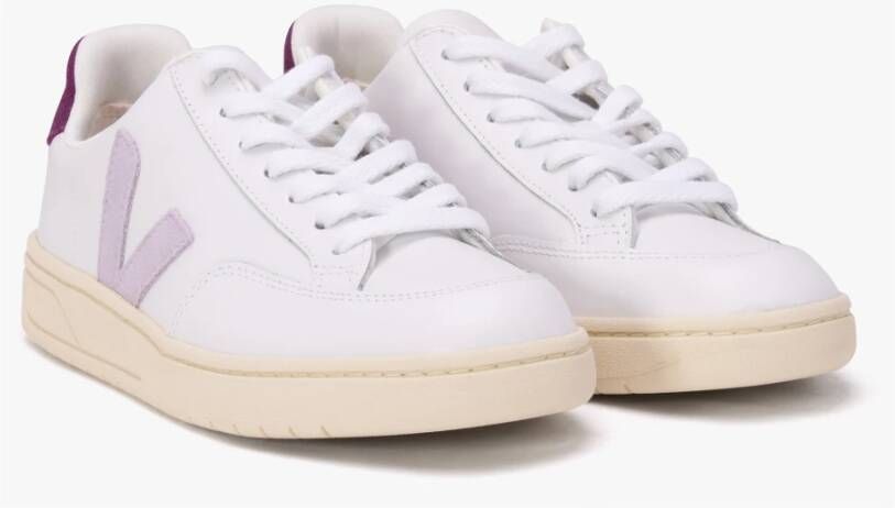 Veja Leren Sneakers in Wit White Dames