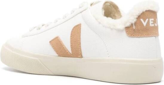 Veja Leren Sneakers met Pebbled Textuur White Dames