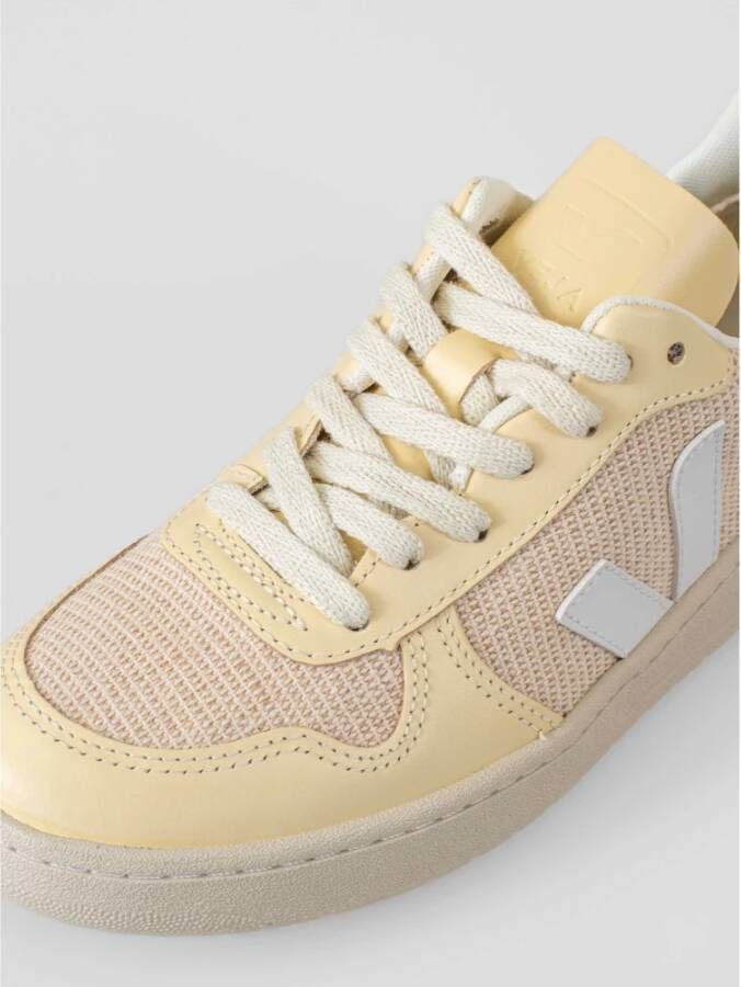 Veja Sneakers Beige Dames