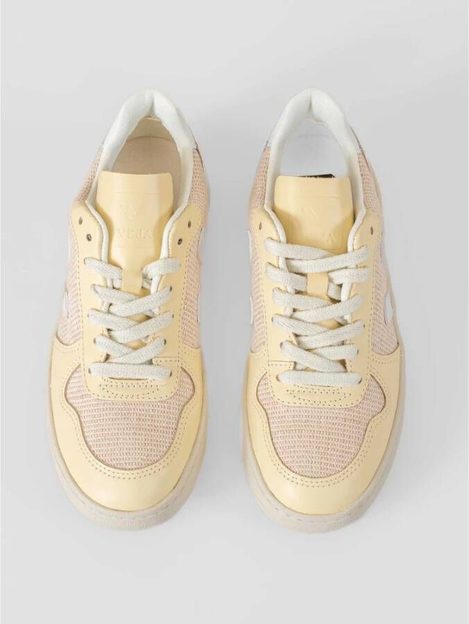 Veja Sneakers Beige Dames