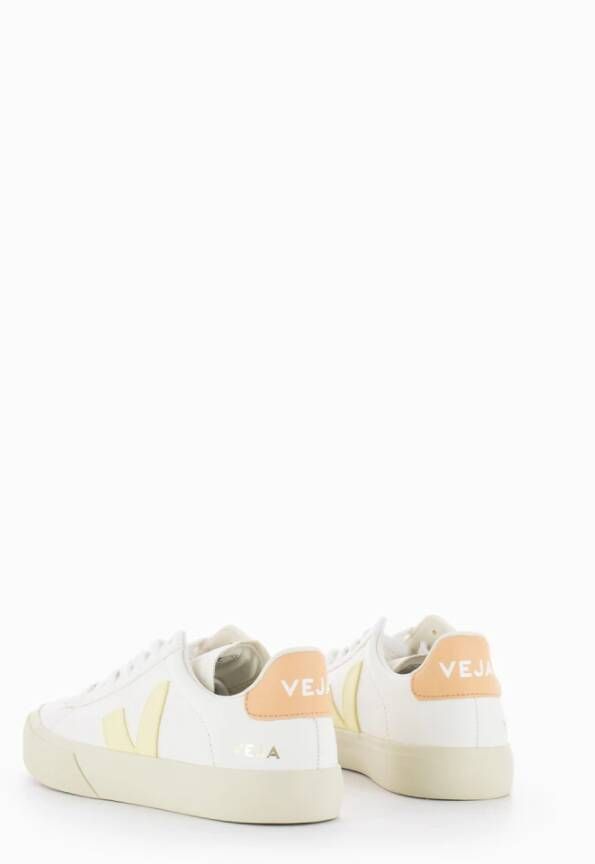 Veja Sneakers Geel Dames