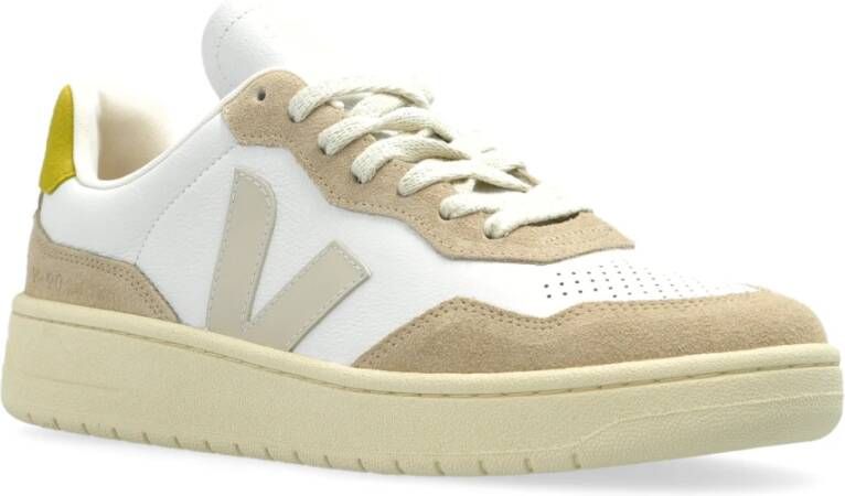 Veja Sneakers V-90 Beige Dames