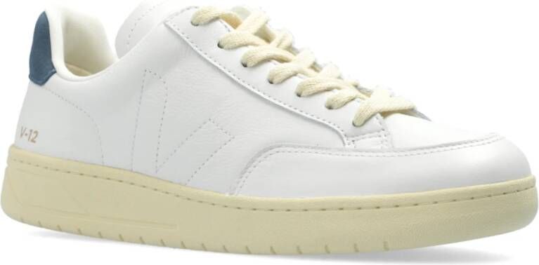 Veja Sportschoenen V-12 Stitch O.t. Leer White Dames