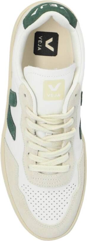 Veja Sportschoenen `V-90 O.t. Leather` Beige Dames