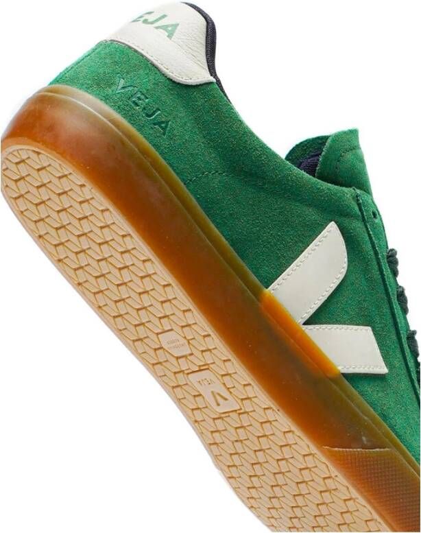 Veja Suède Sneakers Green Heren