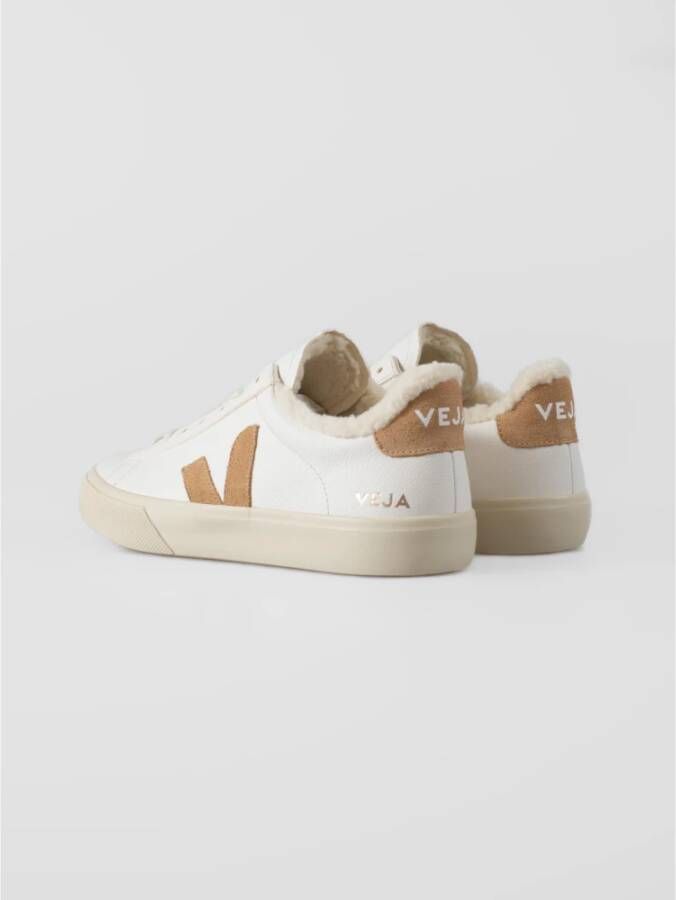 Veja Winter Chrome-Vrije Sneakers met V Design White Heren