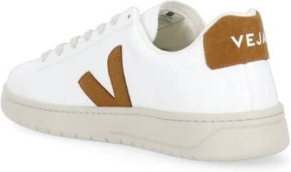 Veja Witte Eco-Leren Sneakers Ronde Neus Logo White Heren