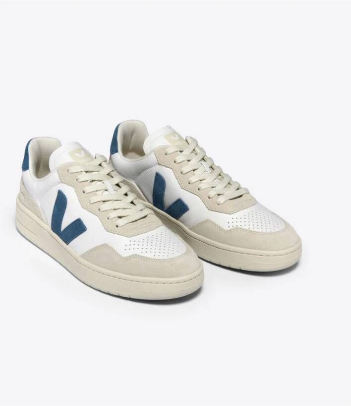 Veja Witte en Lichtblauwe Leren Sneakers White Dames