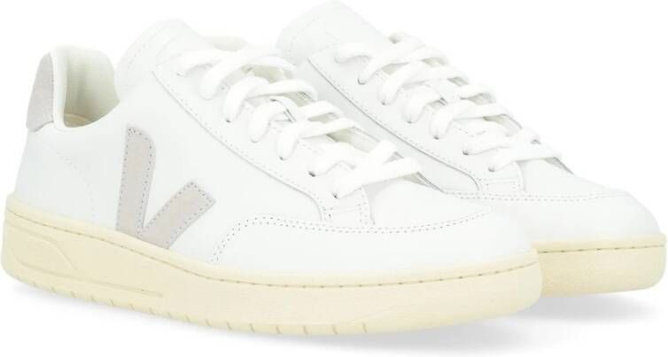 Veja Witte Leren Sneaker met Grijs Logo White Heren