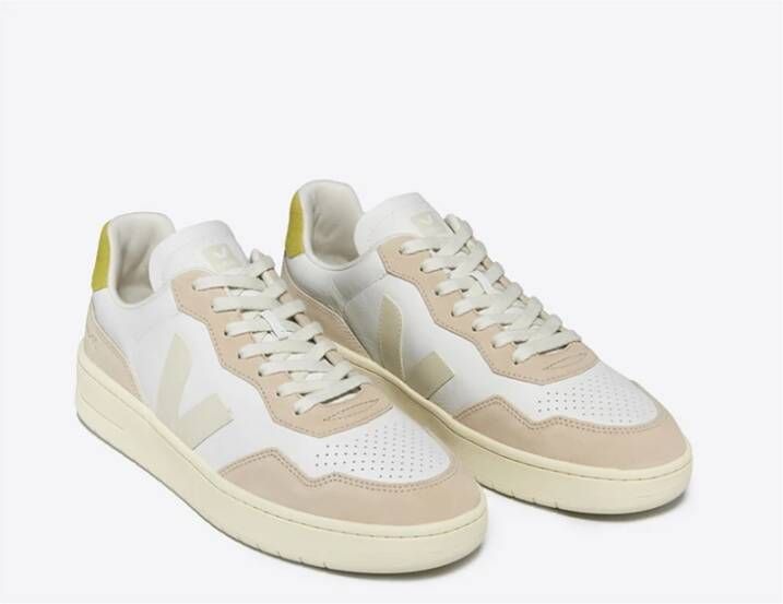 Veja Witte Leren Sneakers met Geel Logo White Dames