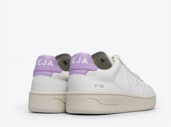 Veja Witte Leren Sneakers met Logo Detail White Dames