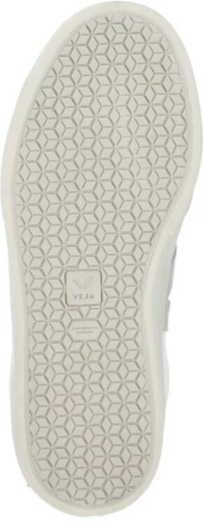 Veja Witte Leren Sneakers Ronde Neus Vetersluiting White Dames