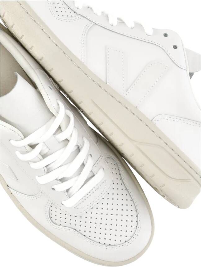 Veja Witte Leren Sneakers Ronde Neus White Dames