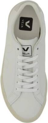 Veja Witte LowTop Kalfsleren Sneakers White Dames