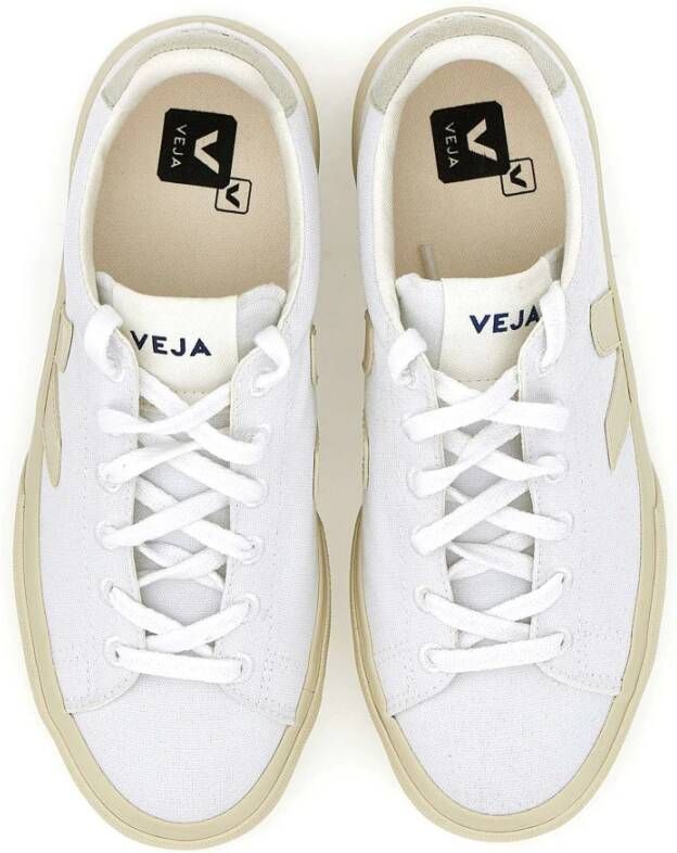 Veja Witte Sneakers Stijl en Comfort White Unisex