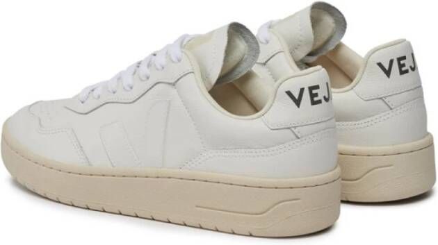 Veja Witte Sneakers v90 White Dames