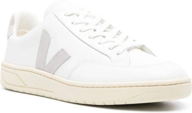 Veja Witte Sneakers voor Mannen Aw24 White Heren