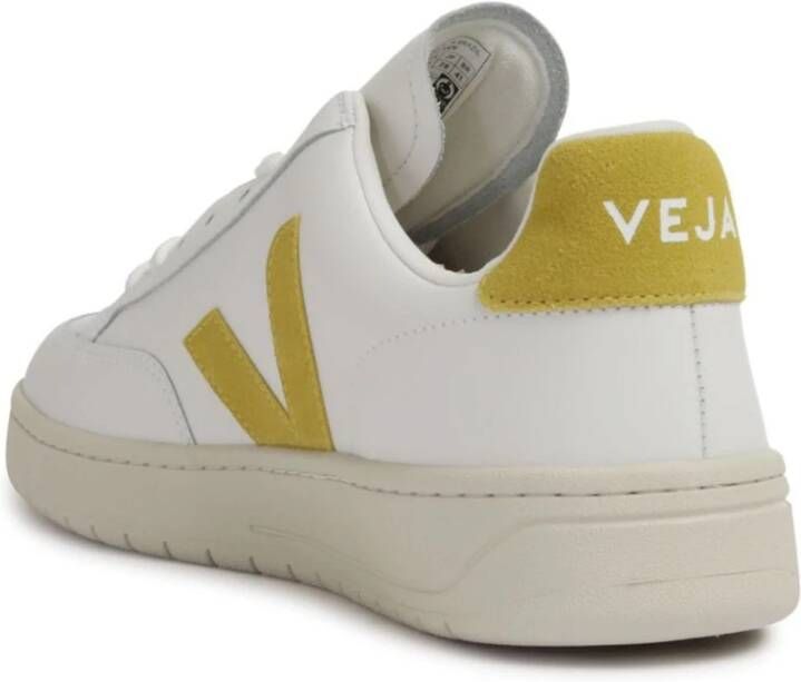 Veja Witte Sneakers voor Mannen Aw24 White Heren