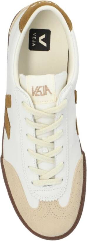 Veja Witte Volley Sneakers met Bruin Logo White Heren