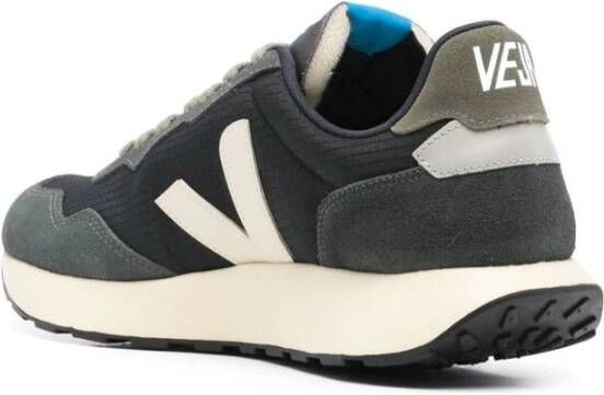 Veja Zwarte Sneaker met Ripstop Textuur Multicolor Heren