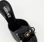 Versace Bow Heel Mules in lakleer Black Dames - Thumbnail 3