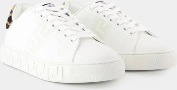 Versace Canvas Sneakers Wit Ronde Neus White Dames