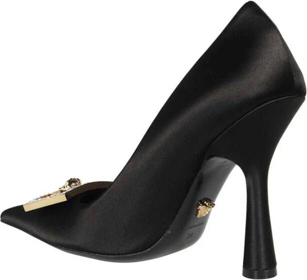 Versace Leren Pumps met Puntige Neus Black Dames