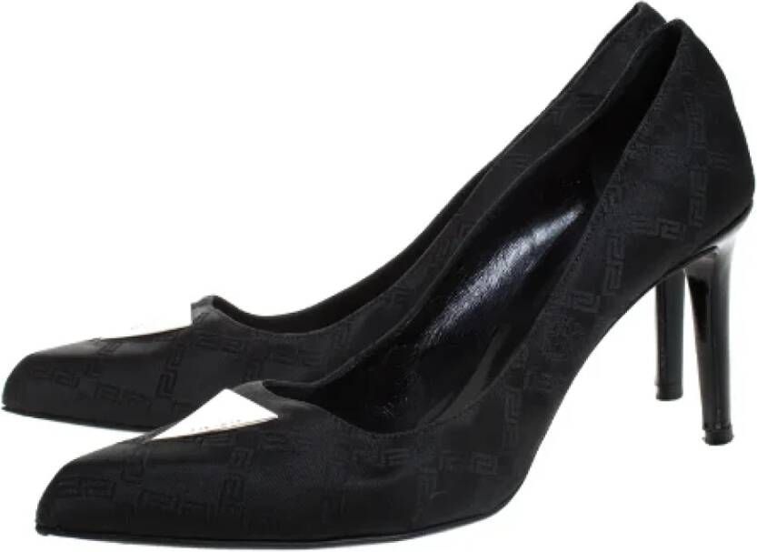 Versace Pre-owned Canvas heels Black Dames