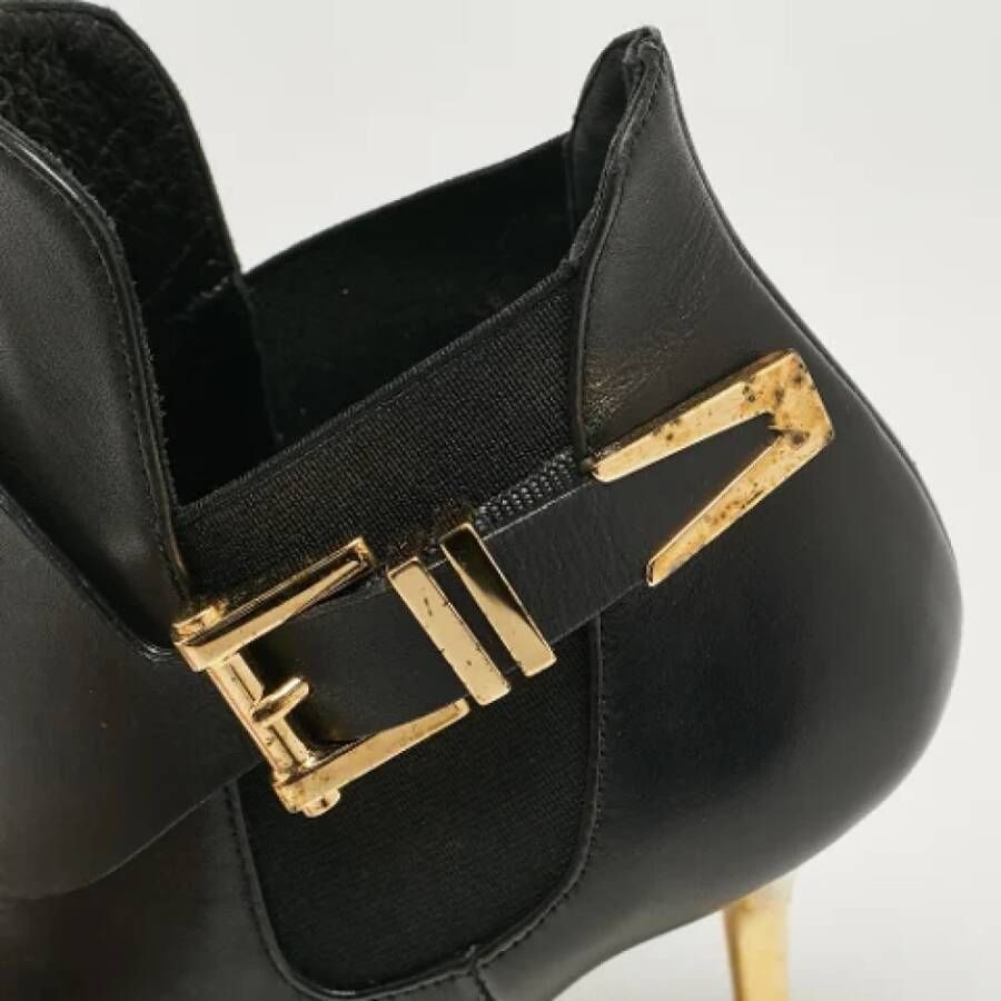 Versace Pre-owned Leather boots Black Dames