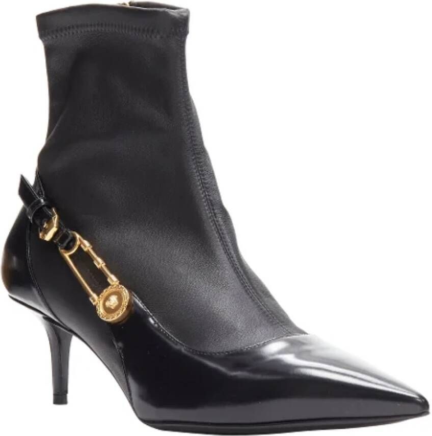 Versace Pre-owned Leather boots Black Dames