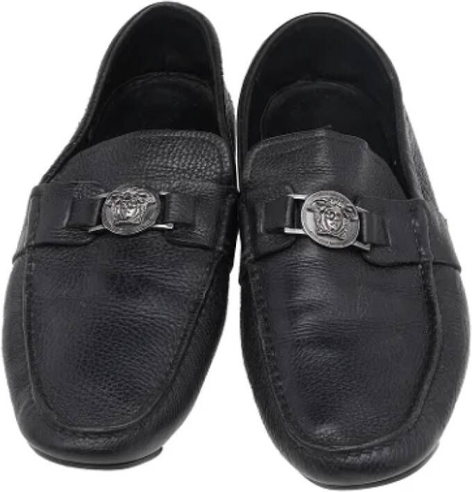 Versace Pre-owned Leather flats Black Dames