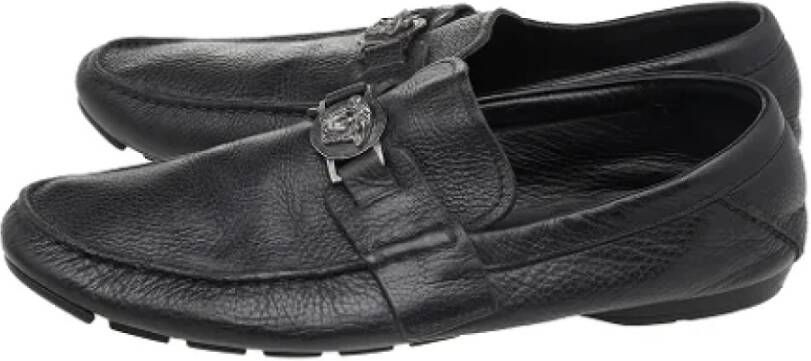 Versace Pre-owned Leather flats Black Dames