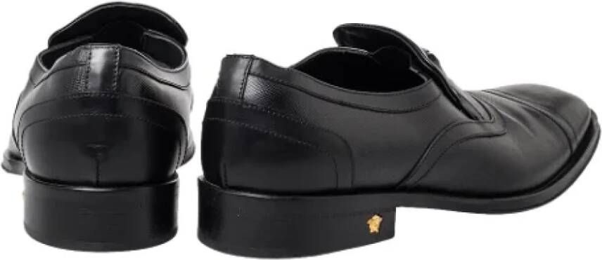 Versace Pre-owned Leather flats Black Dames