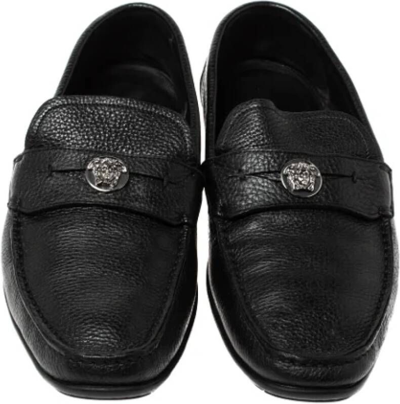 Versace Pre-owned Leather flats Black Dames