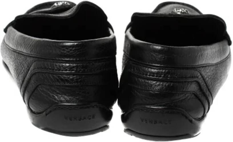 Versace Pre-owned Leather flats Black Dames