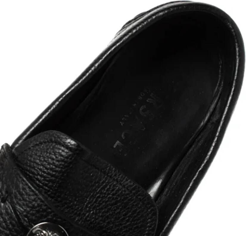 Versace Pre-owned Leather flats Black Dames