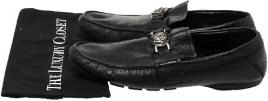 Versace Pre-owned Leather flats Black Dames