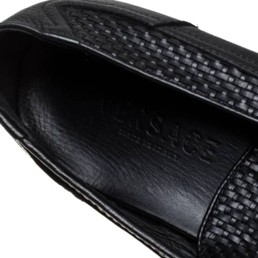 Versace Pre-owned Leather flats Black Dames