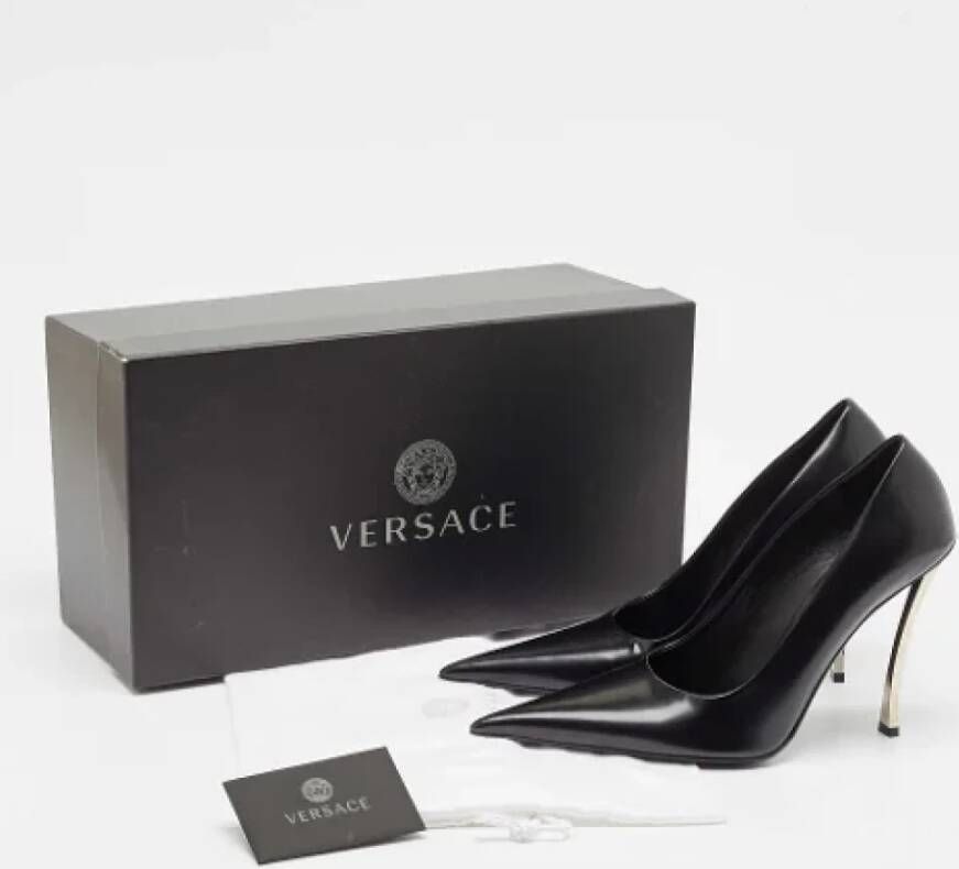 Versace Pre-owned Leather heels Black Dames