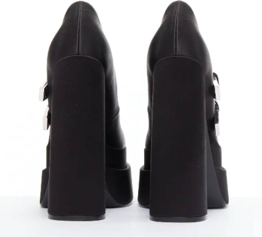 Versace Pre-owned Leather heels Black Dames