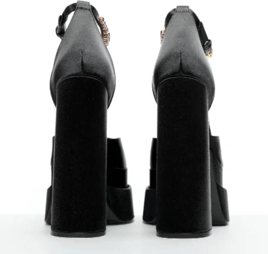 Versace Pre-owned Leather heels Black Dames