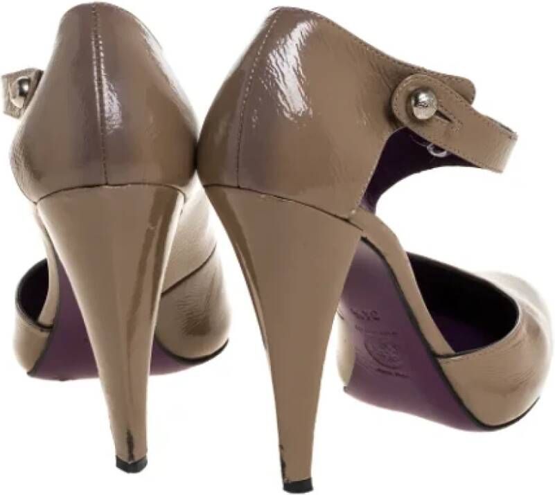 Versace Pre-owned Leather heels Brown Dames