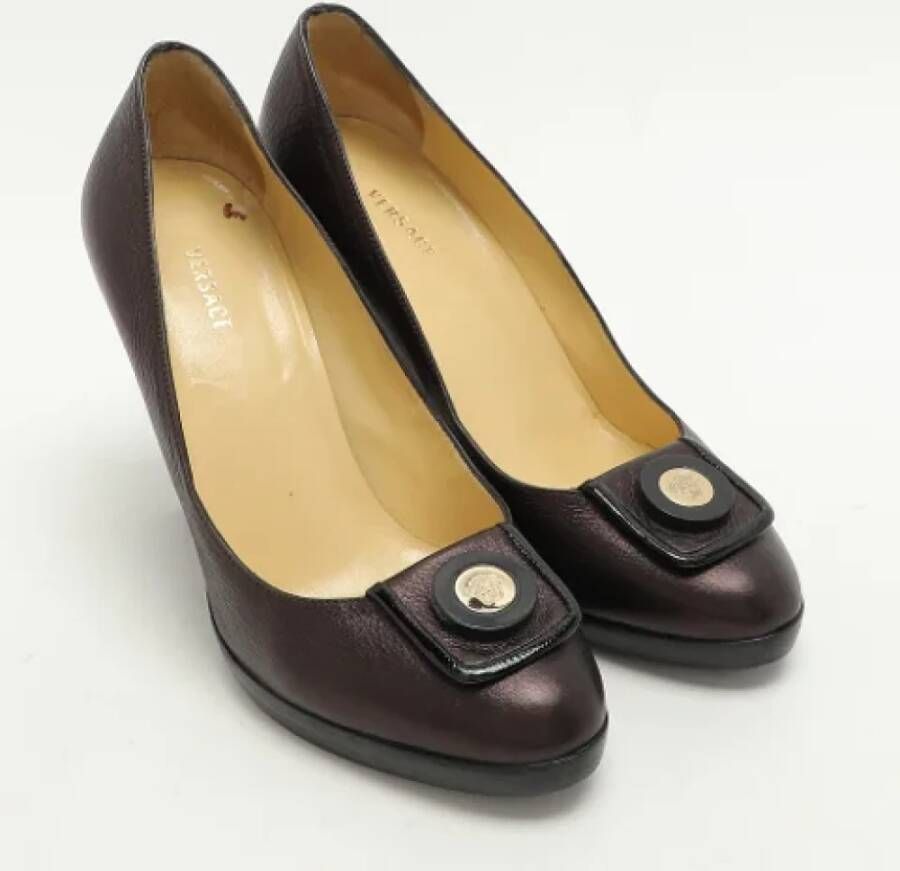 Versace Pre-owned Leather heels Brown Dames