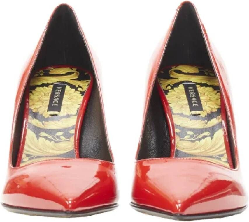 Versace Pre-owned Leather heels Red Dames