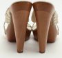 Versace Pre-owned Leather sandals Beige Dames - Thumbnail 5